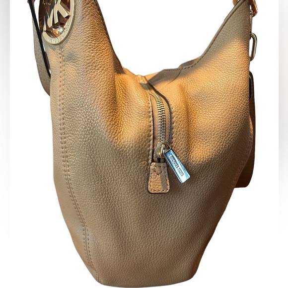 Vintage Michael Kors Fulton Large Brown Leather Shoulder Bag - Picture 4 of 15